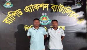 বিষাক্ত মদ পান করিয়ে হত্যা, অভিযুক্ত দুই ভাই গ্রেফতার