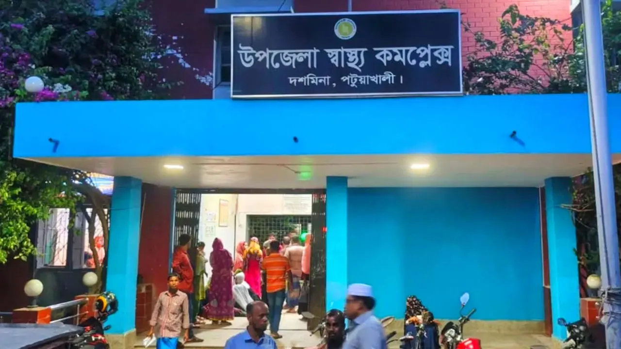 পটুয়াখালীতে গভীর নলকূপ স্থাপনকালে বিদ্যুৎস্পৃষ্টে দুই শ্রমিকের মৃত্যু, আহত চার