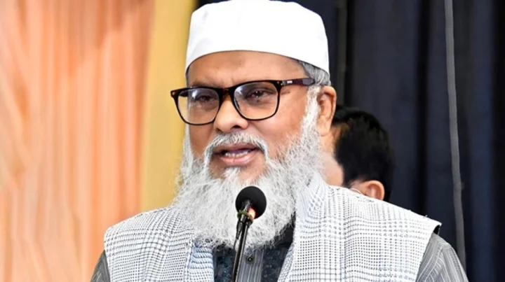 ৮২ লাখ টাকার চিকিৎসা খরচ: কী ব্যাখ্যা দিলেন সাবেক ধর্ম উপদেষ্টা
