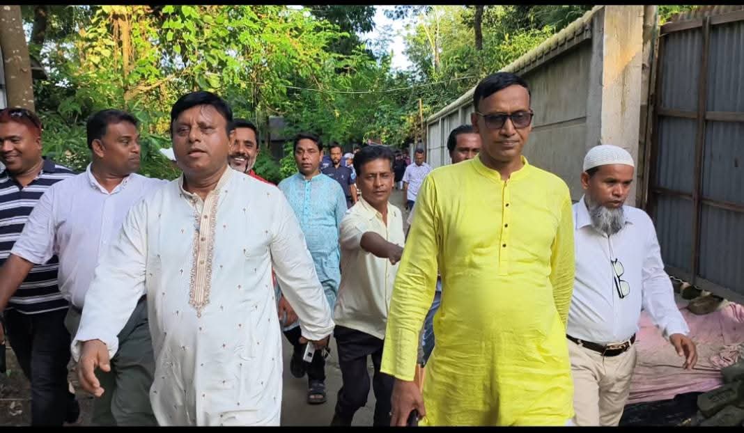 নরসিংদীর রায়পুরায় ভয়াবহ মেঘনা নদী ভাংগন রোধে জিও ব্যাগ স্থাপন,ব্রিজ নির্মান