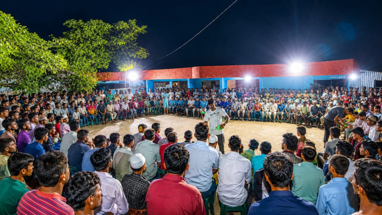 কেওলা-ধূলিজুরা সরকারি প্রাথমিক বিদ্যালয়ে ভোটকেন্দ্র বহালের দাবিতে প্রতিবাদ সভা