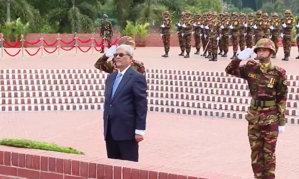 নবনির্বাচিত রাষ্ট্রপ্রধানের সাভার স্মৃতিসৌধে শ্রদ্ধা নিবেদন