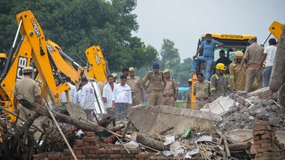 উত্তরপ্রদেশে পটকা তৈরির কারখানায় ভয়াবহ অগ্নিকাণ্ড, প্রাণ গেল ১১ জনের