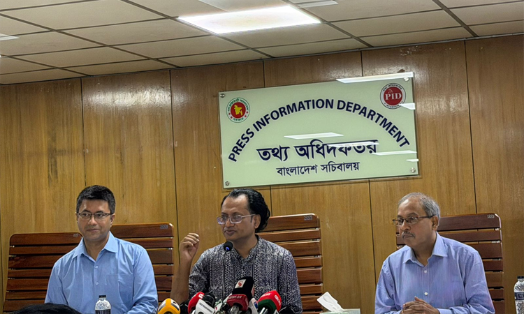 সাংবাদিকদের জীবিকার নিশ্চয়তায় ওয়েজ বোর্ড নিয়ে দ্রুত কাজ করবে সরকার : ডা. জাহেদ