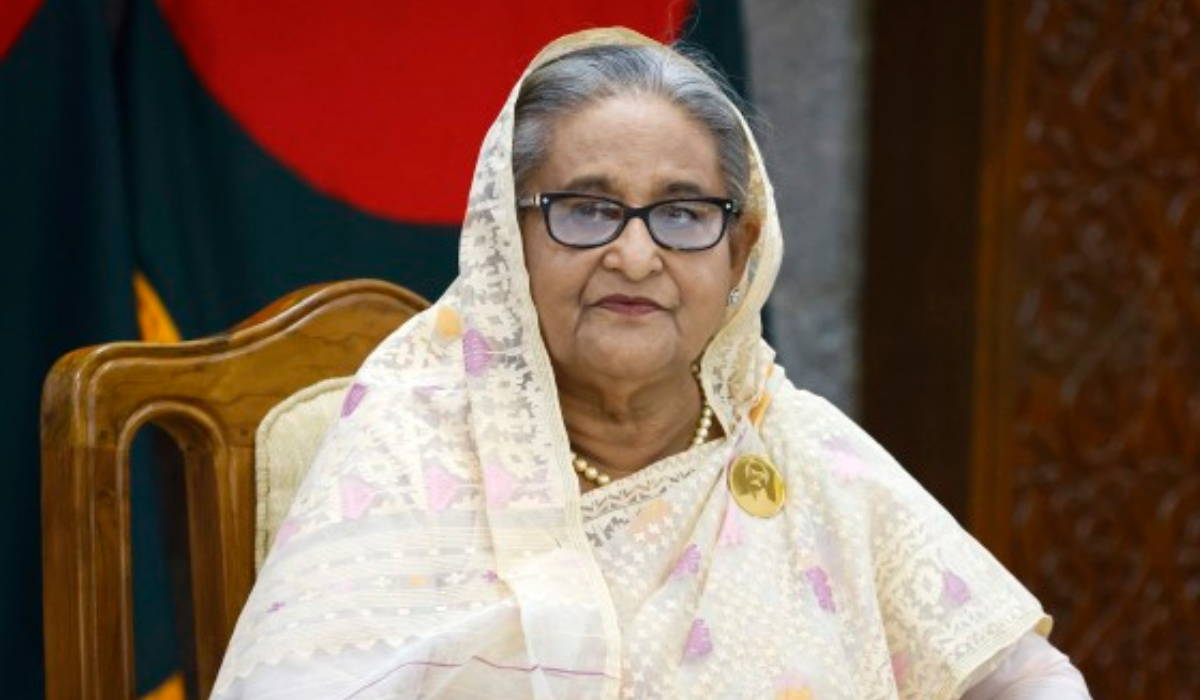 ৪১ ব্যাংকের সিএসআরের টাকা ‘আত্মসাৎ’, হাসিনা-রেহানার নামে মামলা