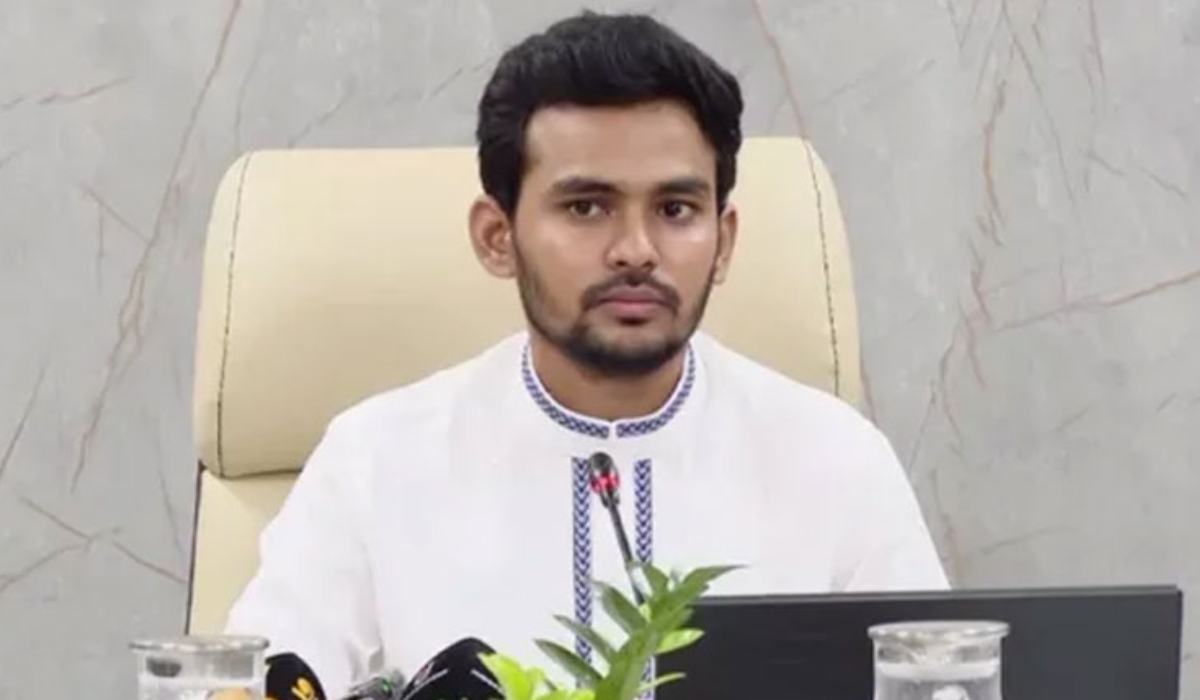 আসিফ মাহমুদ উপদেষ্টা থাকাকালে নিয়োগ-পদোন্নতি-বদলির নথি চাইল দুদক