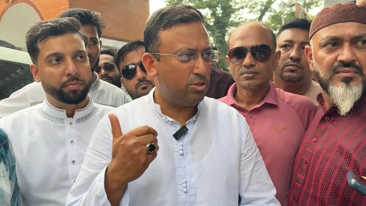 পররাষ্ট্রনীতিতে দেশের স্বার্থকে সবার আগে প্রাধান্য দেওয়া হচ্ছে: হুমায়ুন কবির