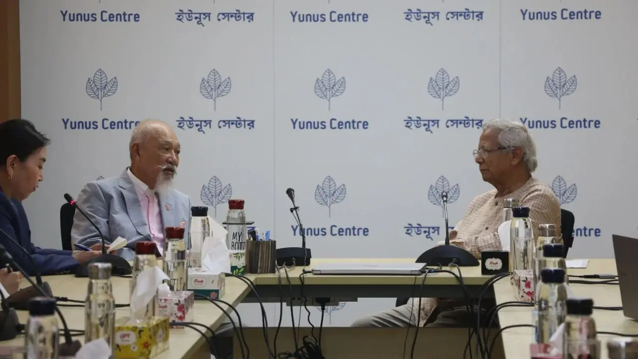রোহিঙ্গা সংকট নিরসন ও আঞ্চলিক উন্নয়ন নিয়ে ড. ইউনূসের সঙ্গে জাপানি দূতের বৈঠক