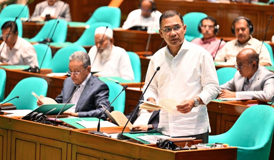 কৃষকদের ৫ বছরের মধ্যে সৌরবিদ্যুৎ চালিত পানির পাম্প দেওয়া হবে : প্রধানমন্ত্রী
