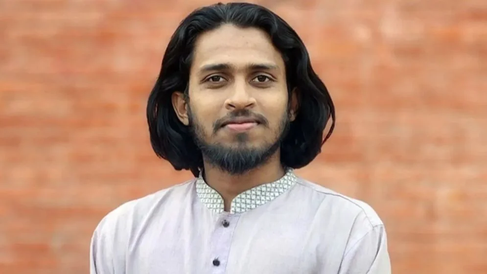 পদ বাণিজ্যের অভিযোগে শিবিরের ‘সাথী’ পদ হারান রাকসু জিএস আম্মার