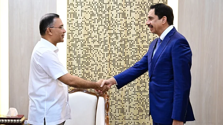 মুক্ত বাণিজ্য অঞ্চল ও আইসিডিতে ডিপি ওয়ার্ল্ডের আরও বিনিয়োগ চান প্রধানমন্ত্রী