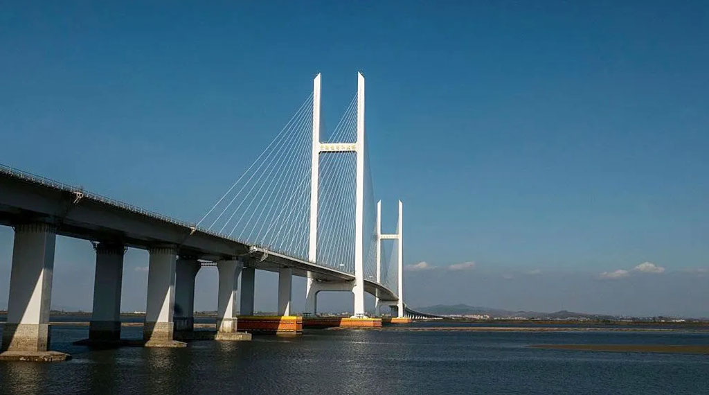১২ বছর অপেক্ষার পর চালু হলো চীন-উত্তর কোরিয়া সংযোগ সেতু