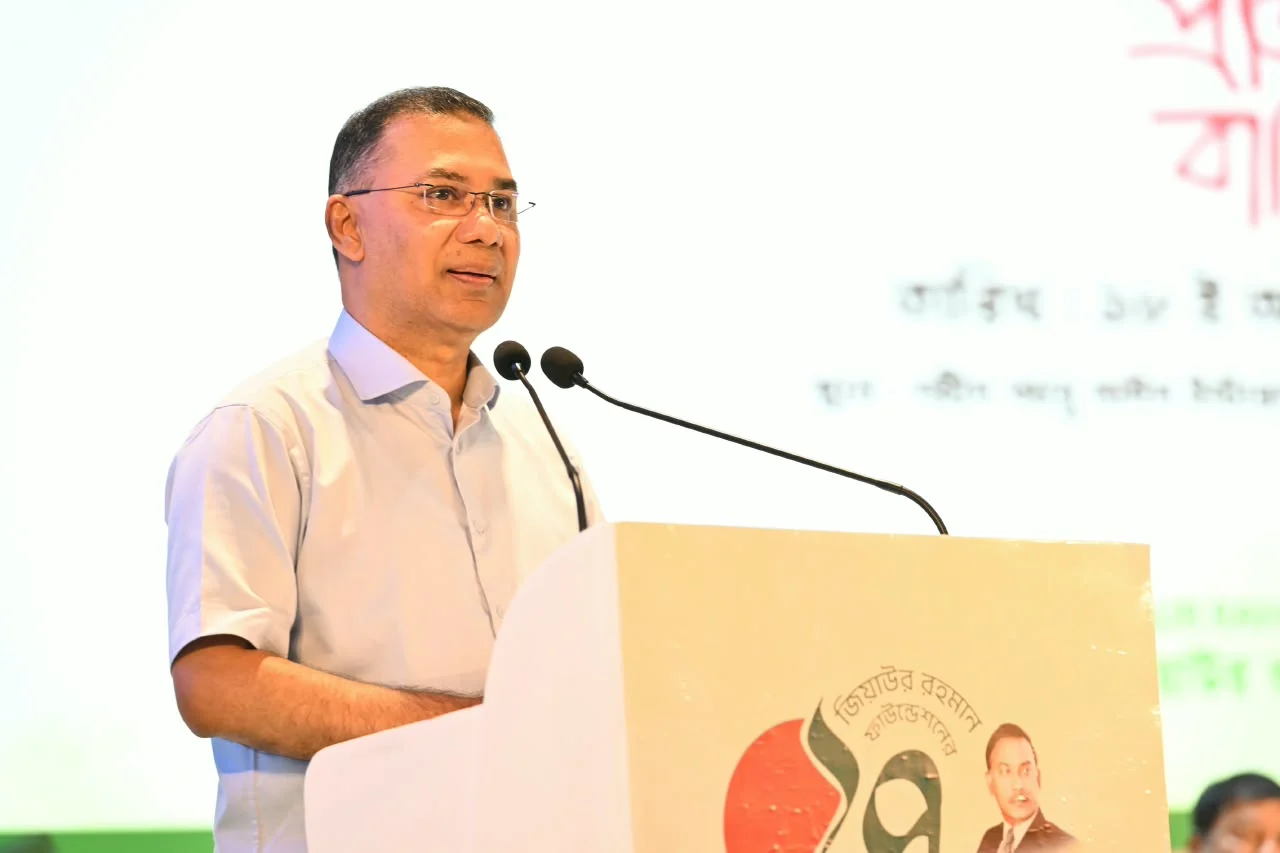 সমৃদ্ধ বাংলাদেশ বিনির্মাণে দেশবাসীকে ঐক্যবদ্ধভাবে কাজ করার আহ্বান প্রধানমন্ত্রীর