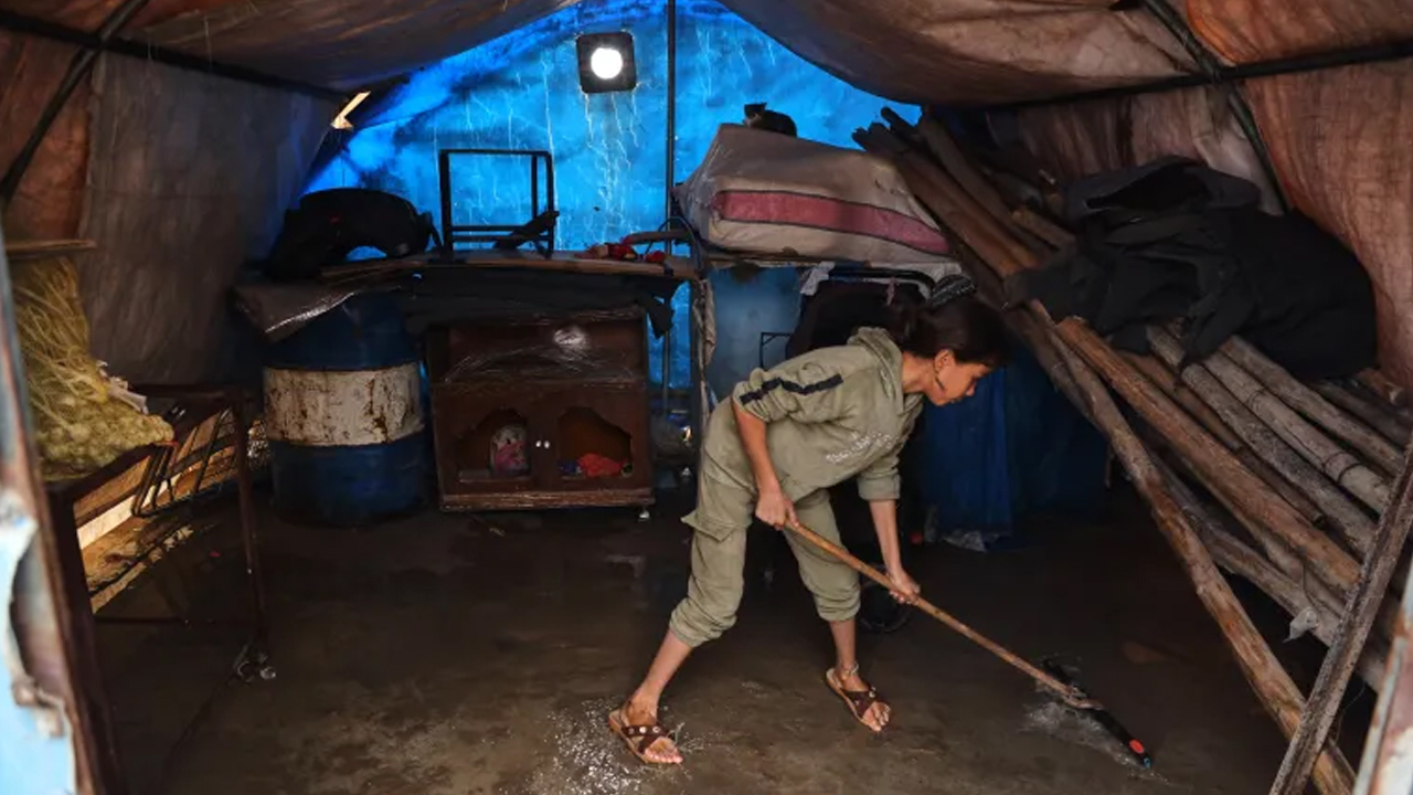 সিরিয়ায় আকস্মিক বন্যায় ৫ জনের মৃত্যু